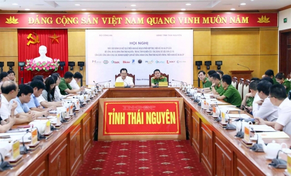 Lấy người dân làm trung tâm phục vụ góp phần từng bước hiện thực hóa mục tiêu Đề án quốc gia