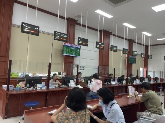 Tiếp tục đẩy mạnh dịch vụ công trực tuyến phục vụ người dân, doanh nghiệp