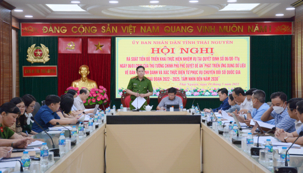 Tăng cường phối hợp phát triển ứng dụng dữ liệu về dân cư