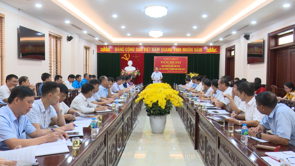 Giao ban Bí thư, Chủ tịch UBND các xã, thị trấn 6 tháng đầu năm 2022