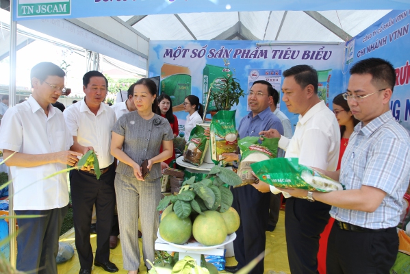Phổ Yên: Khai mạc Phiên chợ “Đưa hàng Việt về miền núi” năm 2022