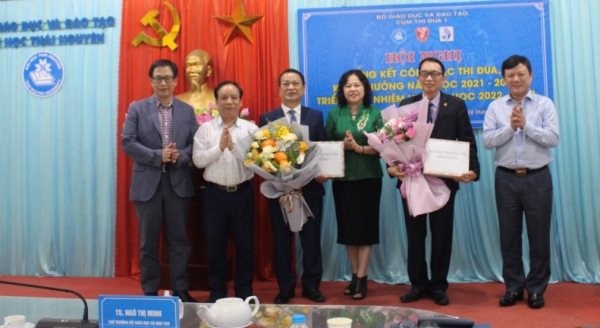 Công tác thi đua khen thưởng phải trở thành động lực thúc đẩy cán bộ giảng viên và sinh viên trong đào tạo và nghiên cứu khoa học