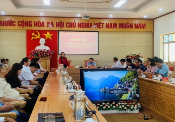 Trao đổi kinh nghiệm giải phóng mặt bằng làm đường giao thông nông thôn tại huyện Đại Từ