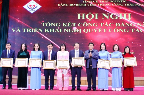 Đảng bộ Bệnh viện Trung ương Thái Nguyên triển khai Nghị quyết nhiệm vụ công tác Đảng năm 2024