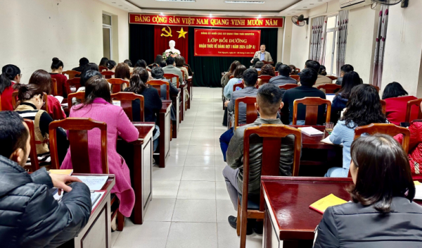 Đảng ủy Khối các cơ quan tỉnh khai giảng lớp bồi dưỡng nhận thức về Đảng đợt I năm 2024