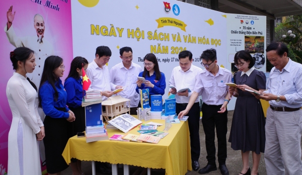 Sôi nổi, ý nghĩa Ngày Sách và Văn hóa đọc năm 2024
