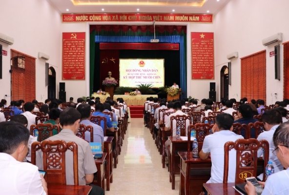 Kỳ họp thứ 19 HĐND huyện Phú Bình khóa XX thông qua 20 nghị quyết quan trọng