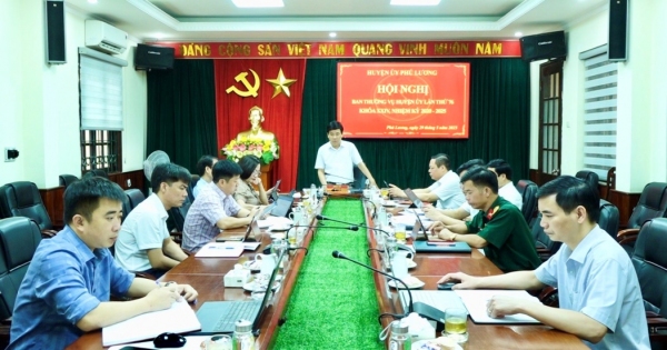 Hội nghị Ban Thường vụ Huyện ủy Phú Lương lần thứ 76
