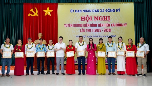 Xã Đồng Hỷ: Tuyên dương các điển hình tiên tiến