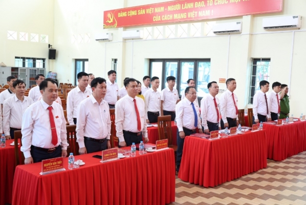 HĐND phường Trung Thành và xã Thành Công tổ chức các kỳ họp để thực hiện công tác cán bộ