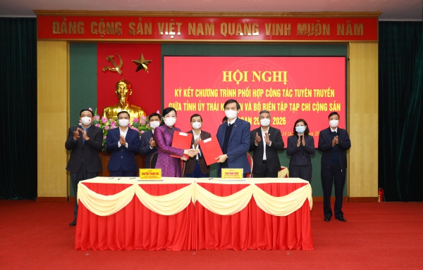 Tỉnh ủy Thái Nguyên và Bộ Biên tập Tạp chí Cộng sản ký kết Chương trình phối hợp công tác tuyên truyền giai đoạn 2022 - 2026