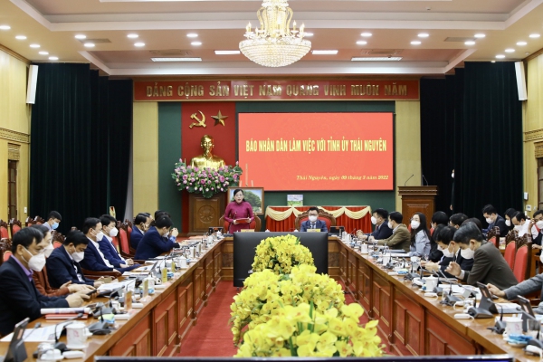  Đoàn công tác Báo Nhân Dân thăm và làm việc tại Thái Nguyên