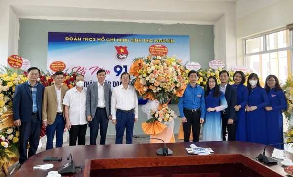 Thường trực Tỉnh ủy thăm và chúc mừng Tỉnh Đoàn Thái Nguyên nhân kỷ niệm Ngày thành lập Đoàn 26/3