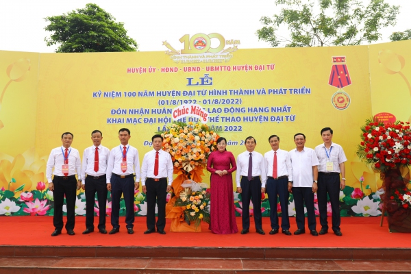 Lễ kỷ niệm 100 năm huyện Đại Từ hình thành và phát triển và đón nhận Huân chương Lao động hạng Nhất