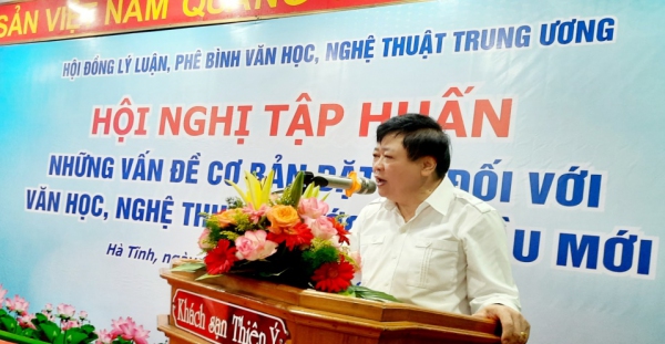 Khai mạc Tập huấn lý luận phê bình văn học nghệ thuật năm 2022