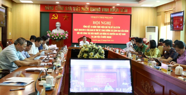 Xây dựng và hoàn thiện cơ sở dữ liệu quản lý người lao động đi làm việc ở nước ngoài gắn với quản lý lao động trong nước