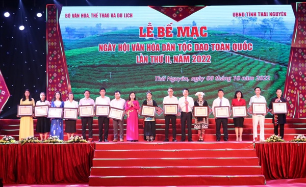 Bế mạc Ngày hội Văn hóa dân tộc Dao toàn quốc lần thứ II
