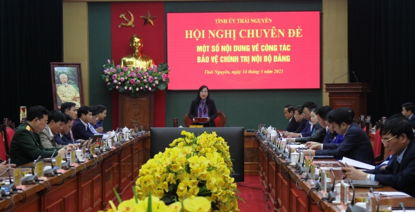 Tăng cường công tác bảo vệ chính trị nội bộ với xây dựng, chỉnh đốn Đảng