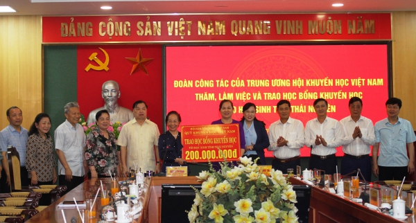 Xây dựng Thái Nguyên trở thành điểm sáng trong công tác khuyến học, khuyến tài