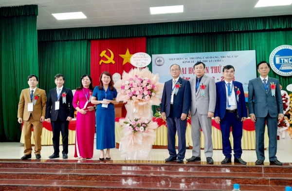 Đại hội toàn quốc lần thứ IV Hiệp Hội các trường cao đẳng, trung cấp kinh tế - kỹ thuật