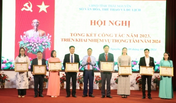 Triển khai thực hiện hiệu quả các nhiệm vụ của Ngành Văn hóa, Thể thao và Du lịch