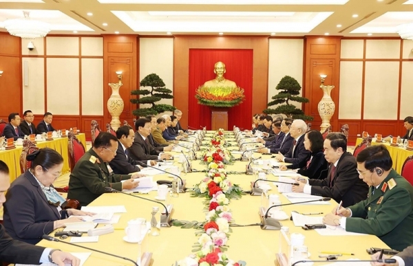 Vun đắp quan hệ hữu nghị đoàn kết đặc biệt Việt Nam - Lào