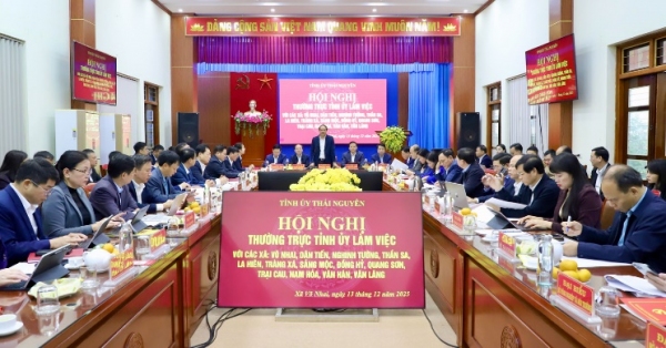 Thường trực Tỉnh ủy nắm bắt tình hình phát triển kinh tế - xã hội 13 xã khu vực Đông Bắc của tỉnh