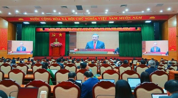 Thái Nguyên tham gia học tập các Nghị quyết của Bộ Chính trị về phát triển kinh tế nhà nước và phát triển văn hóa Việt Nam