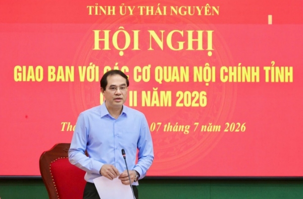 Thực hiện công tác phòng, chống tham nhũng, lãng phí, tiêu cực từ sớm, từ xa