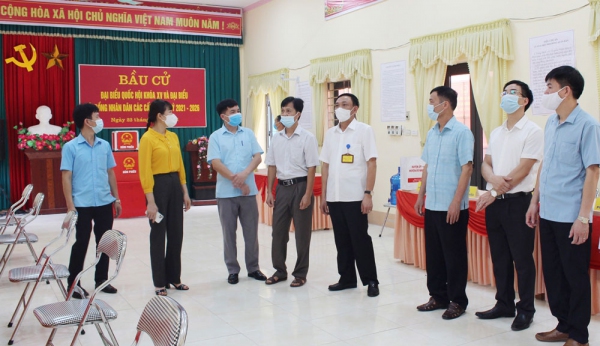 Kiểm tra công tác chuẩn bị bầu cử tại Võ Nhai