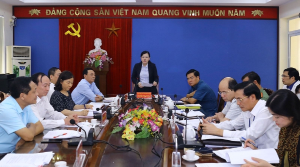 Đẩy mạnh tuyên truyền thông tin tích cực, nâng cao nhận thức, tạo sức đề kháng cho cán bộ, đảng viên và Nhân dân