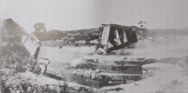 Cau Gia bay TN 1947