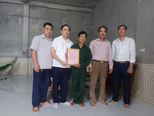 Phú Lương: Tấm gương hiến đất xây dựng công trình đường vào hồ Tuông Lậc
