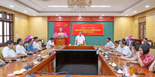 Công bố Quyết định của Ban Thường vụ Tỉnh ủy về công tác cán bộ