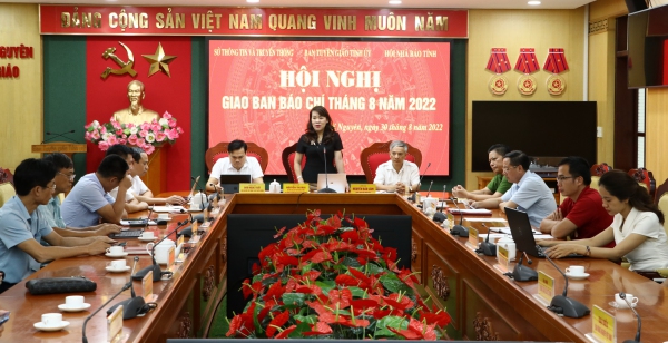 Giao ban báo chí tháng 8/2022