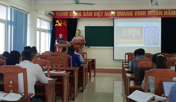 Xây dựng tư duy tầm nhìn của cán bộ lãnh đạo quản lý về phát triển địa phương