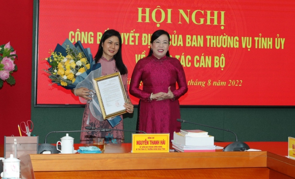 Công bố quyết định bổ nhiệm Phó Chánh Văn phòng Tỉnh uỷ