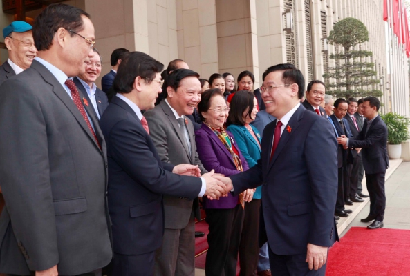 Vận dụng tư tưởng Hồ Chí Minh trong xây dựng phẩm chất liêm, chính cho đội ngũ cán bộ, đảng viên hiện nay