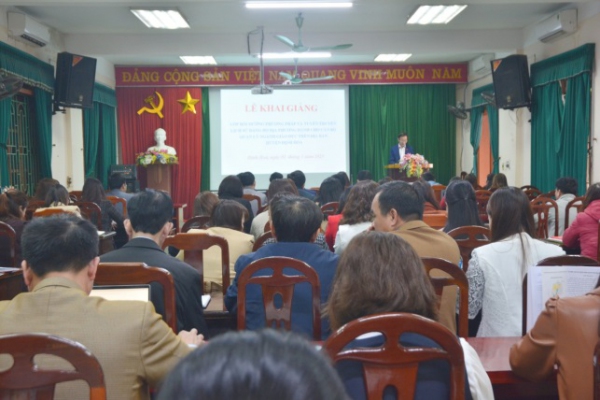 Định Hóa: Bồi dưỡng nghiệp vụ tuyên truyền lịch sử Đảng bộ địa phương dành cho cán bộ quản lý ngành giáo dục 