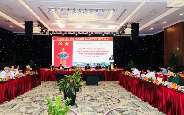 Thống nhất về nhận thức trong xây dựng Đảng về chính trị, tư tưởng, đạo đức