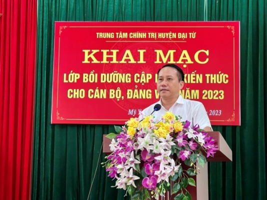 Đại Từ: Tổ chức bồi dưỡng, cập nhật kiến thức cho cán bộ, đảng viên năm 2023
