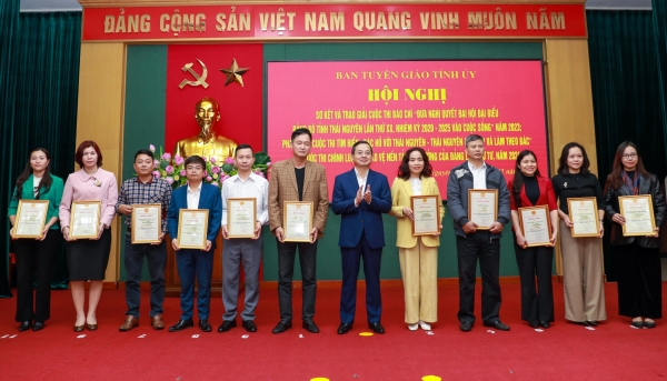 Phát huy vai trò của báo chí cách mạng định hướng dư luận xã hội đúng đắn, tích cực