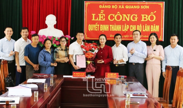 Người dân Lân Đăm vững tin theo Đảng