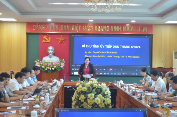 Đồng chí Bí thư Tỉnh uỷ tiếp công dân định kỳ tháng 6/2024