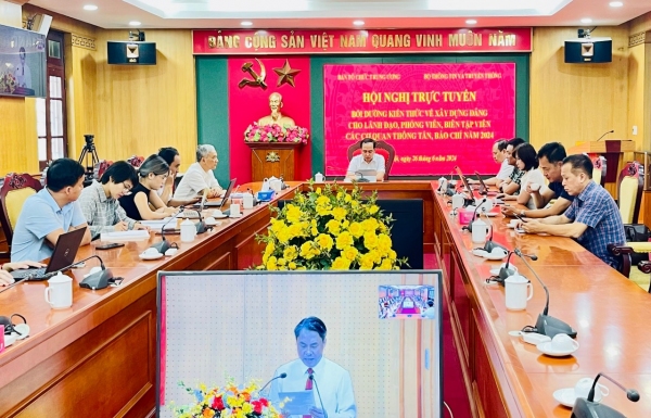 Bồi dưỡng kiến thức về xây dựng Đảng cho lãnh đạo, phóng viên, biên tập viên các cơ quan thông tấn, báo chí