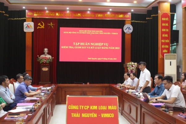 Xây dựng đội ngũ cán bộ kiểm tra của Đảng đáp ứng yêu cầu nhiệm vụ trong tình hình mới