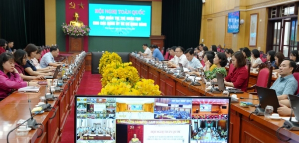 Hơn 1.000 cán bộ các cơ quan Đảng tỉnh Thái Nguyên tham dự tập huấn về trí tuệ nhân tạo
