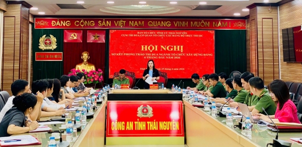 Triển khai thực hiện tốt việc xây dựng và đánh giá, công nhận “chi bộ bốn tốt”, “đảng bộ cơ sở bốn tốt”