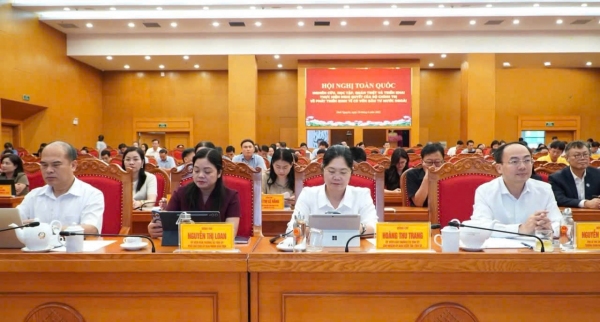 Gần 49.900 đại biểu tham dự Hội nghị toàn quốc nghiên cứu, học tập, quán triệt Nghị quyết của Bộ Chính trị về phát triển kinh tế có vốn đầu tư nước ngoài