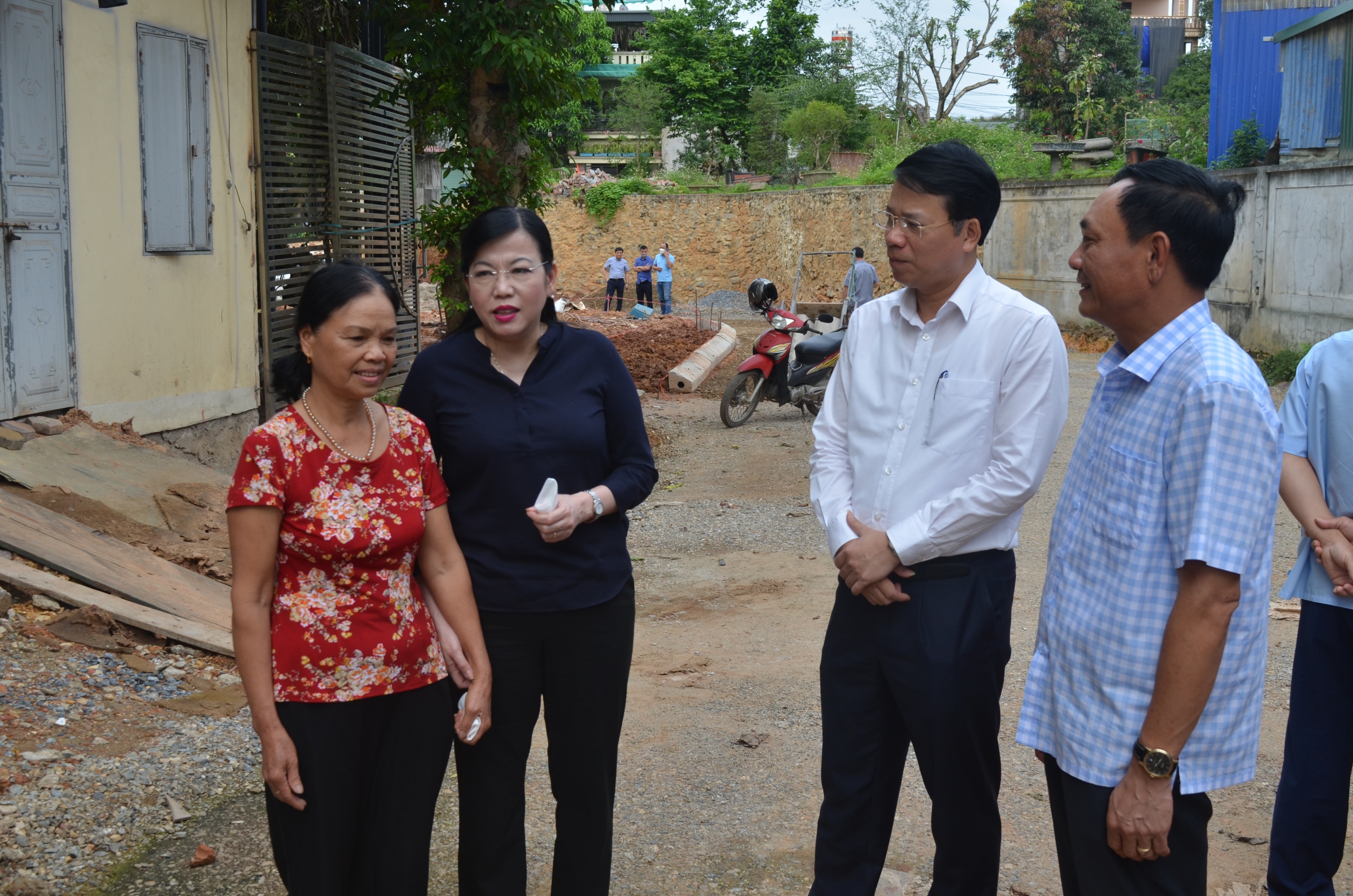Bi thu kiem ytra